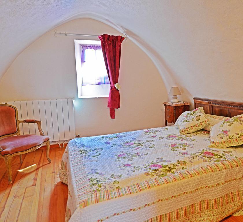 Les Fleurs De Marie Villa La Cresse Værelse billede